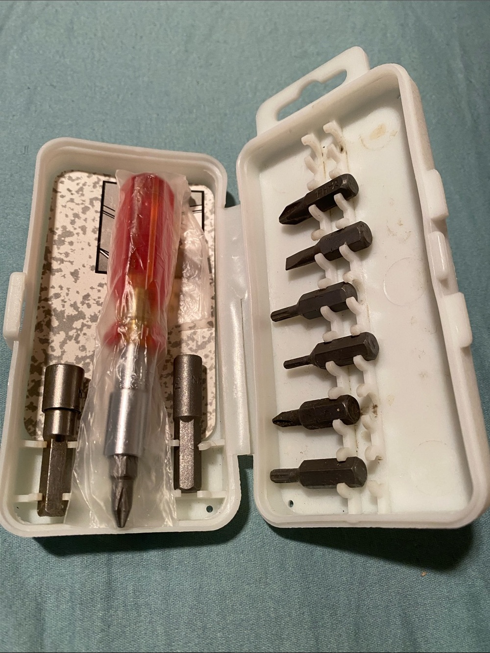 Pocket screwdriver